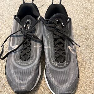 Nike Air Max 2090 Black and Gray Sneakers